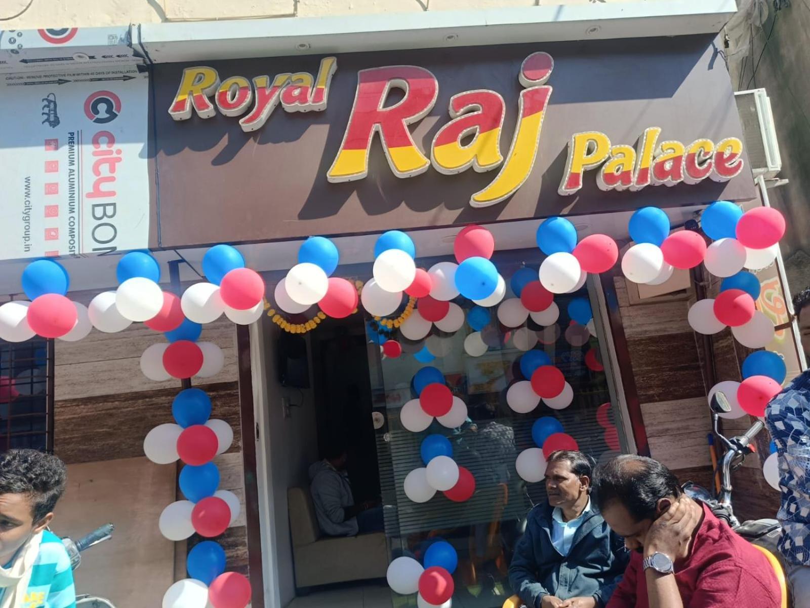 Royal Raj Palace Ujjain Eksteriør billede